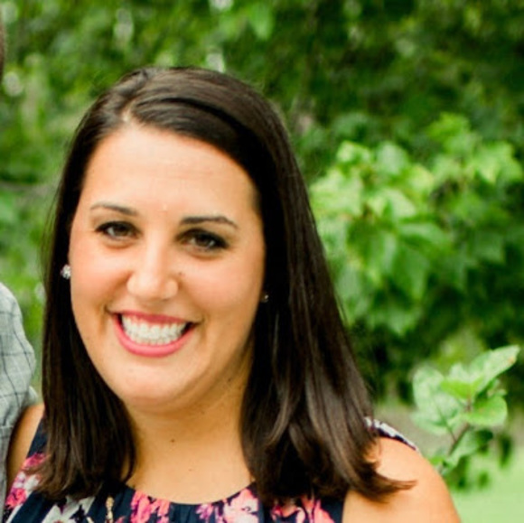 Meet your Posher, Megan - Picture 1 of 1